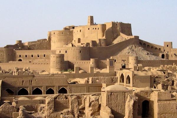 ارگ قدیم بم واقع در بم